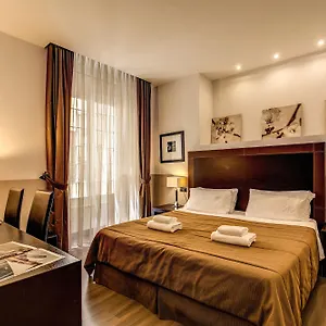 https://boutique-nazionale-hotel-rome.it-romehotels.com